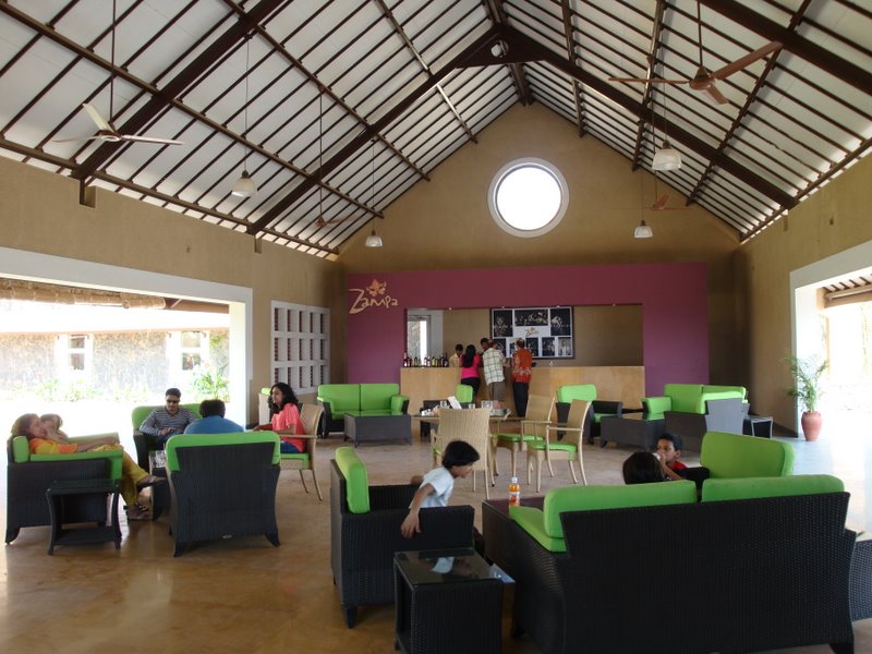 Zampa Tasting Room